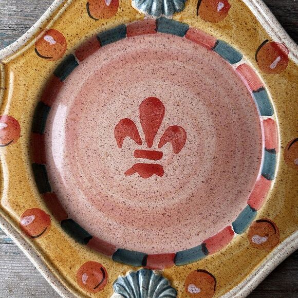 Neiman‎ Marcus Salad Serving Plate 9.5" Ceramic Hand Painted Fleur De Lis Italy - Picture 2 of 6